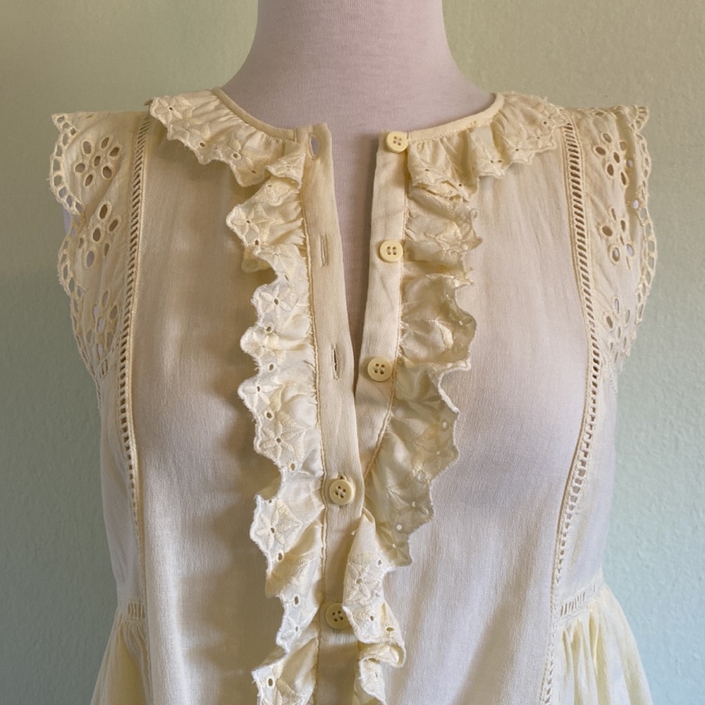 To the Max Buttoned Cotton Yellow Blouse